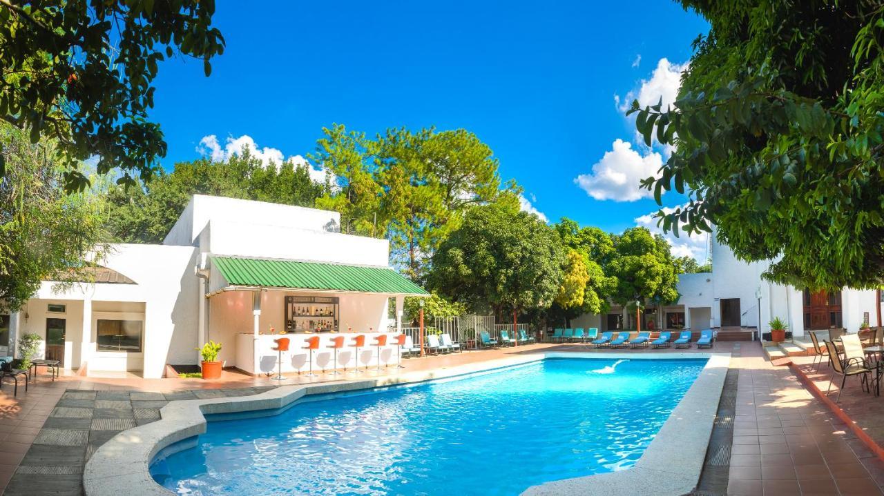 New Fairmount Hotel And Casino Livingstone Esterno foto