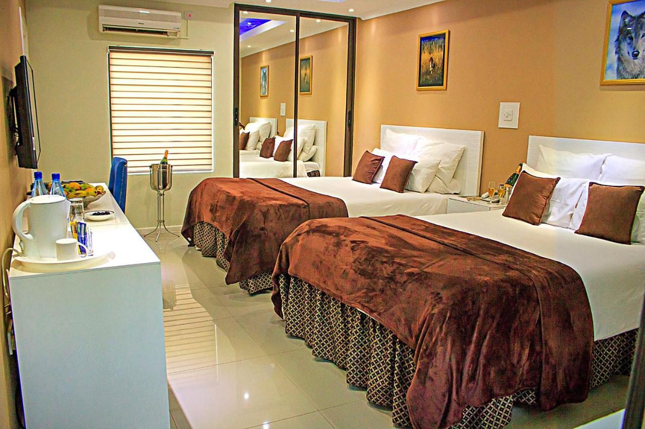 New Fairmount Hotel And Casino Livingstone Esterno foto